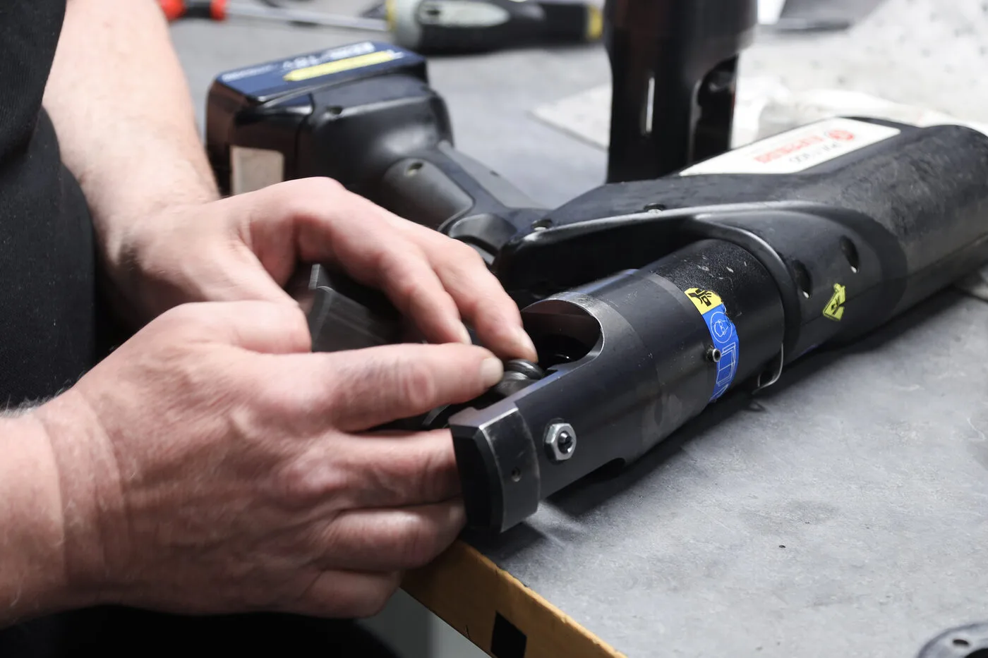 Service of the Elpress crimping tool