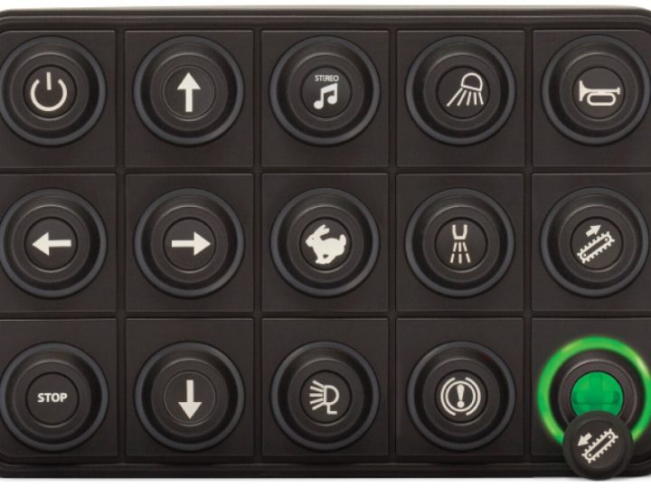 Blink Marine PKP-3500-SI, 15-näppäiminen CAN-näppäimistö symboli-inserteillä, yksi merkkivalorengas palaa vihreänä