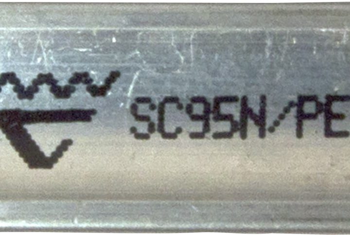 Elpress SC95N/PEN -täytekappale, alumiiniprofiili tyyppimerkinnällä